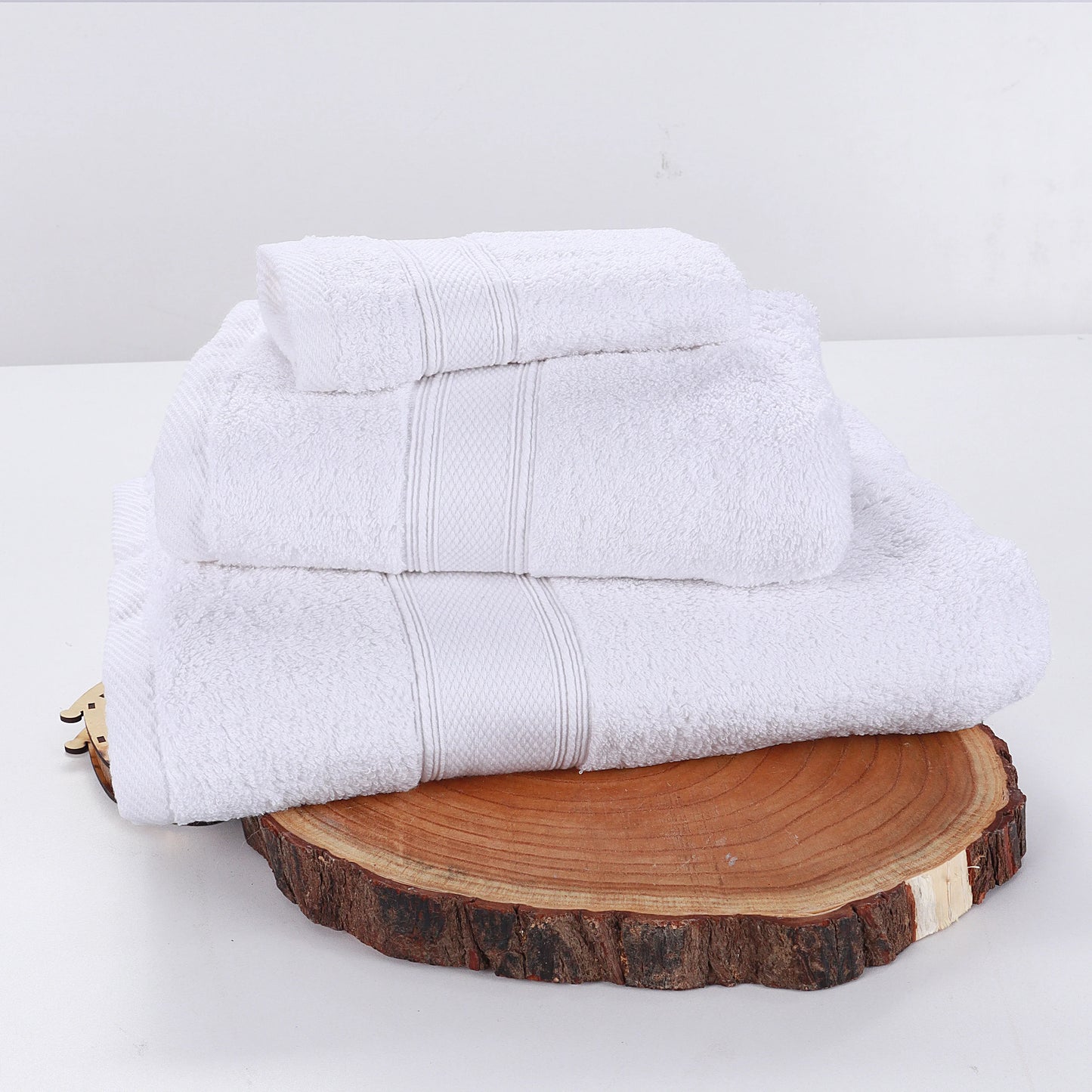 Set Of 3 Plain Towels 600 GSM