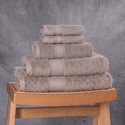 Set Of 5 Plain Towels 600 GSM