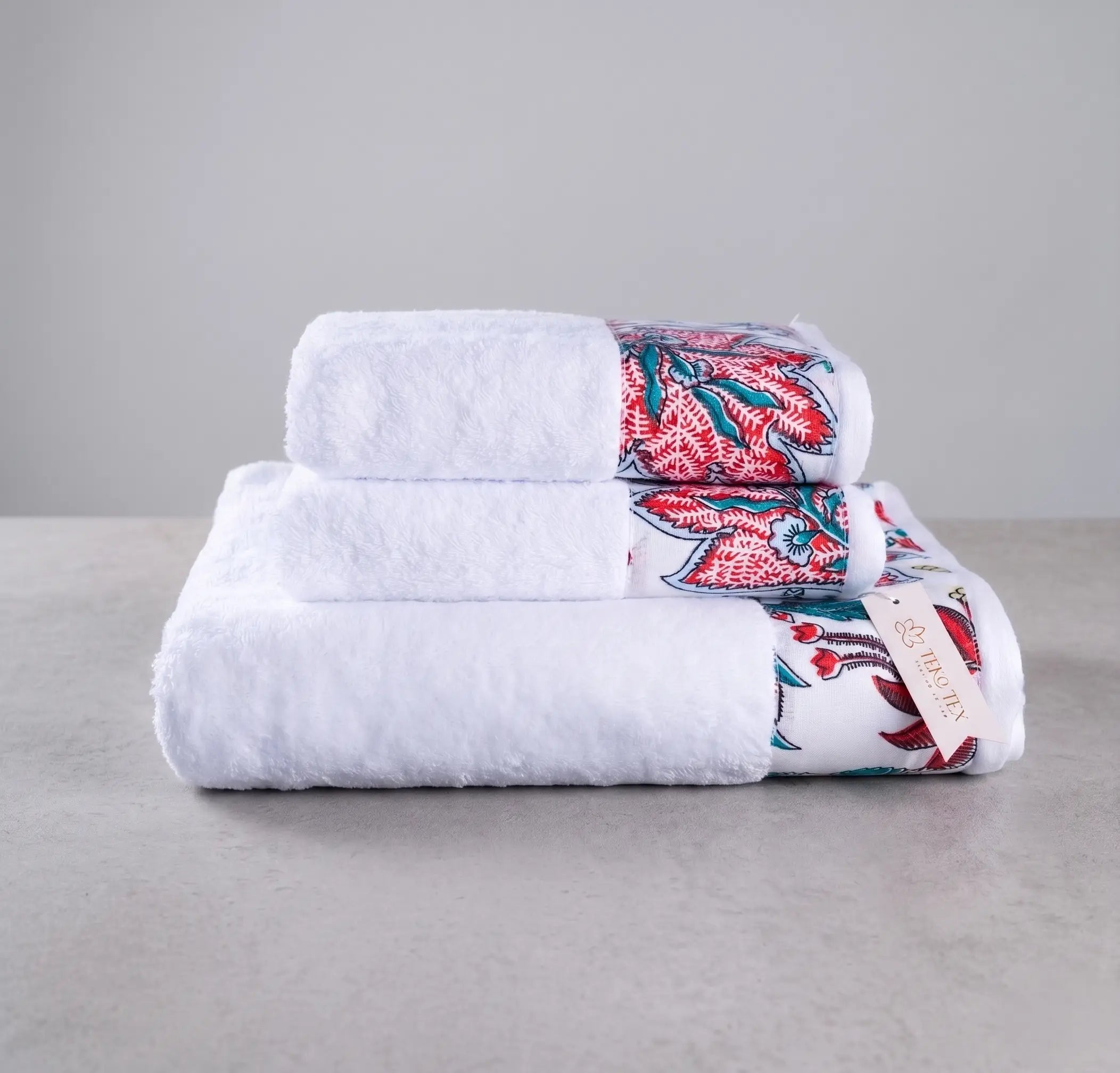 Rozy Towel 600 GSM- Set Of 3 PCS