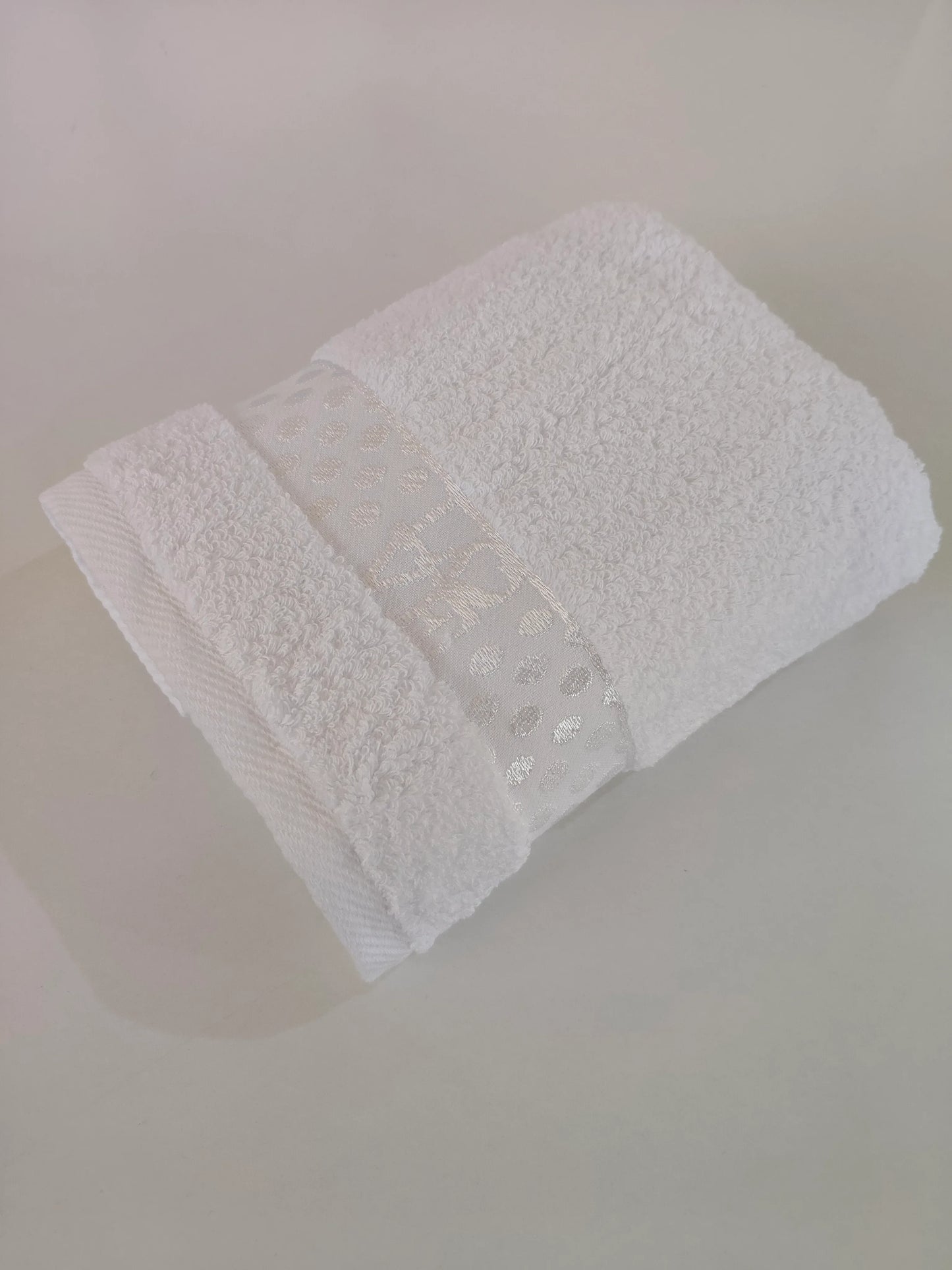 Plain Towel 750 GSM – Size 50×100
