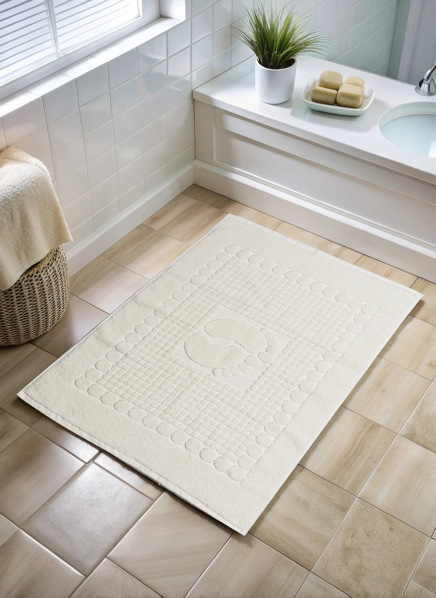 Foot Print Bathmat 875 GSM – 50*70 CM